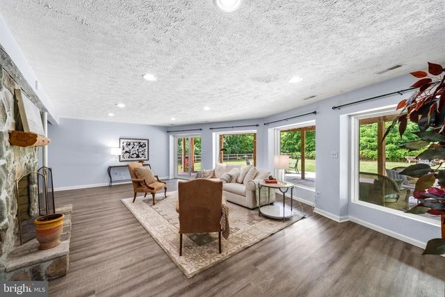 17646 TRACT RD, Emmitsburg, MD 21727