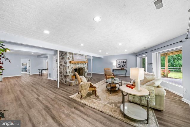 17646 TRACT RD, Emmitsburg, MD 21727