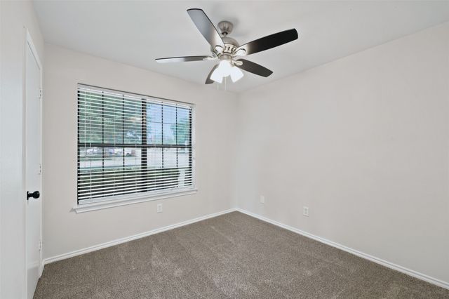 1401 Spanish Oak Drive, Granbury, TX 76048