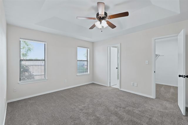 1401 Spanish Oak Drive, Granbury, TX 76048