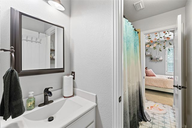12012 Tobosa Circle, Mckinney, TX 75071