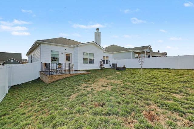 3410 Hattie Ln, Columbia, TN 38401