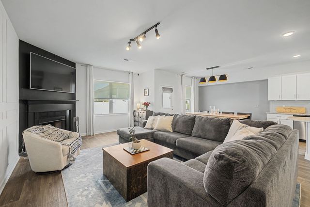 3410 Hattie Ln, Columbia, TN 38401