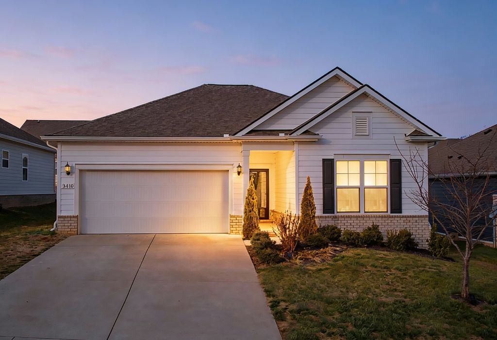 3410 Hattie Ln, Columbia, TN 38401