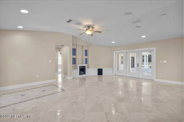 1068 S MARION Avenue, Lake City, FL 32025