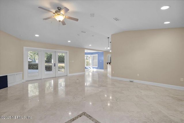 1068 S MARION Avenue, Lake City, FL 32025