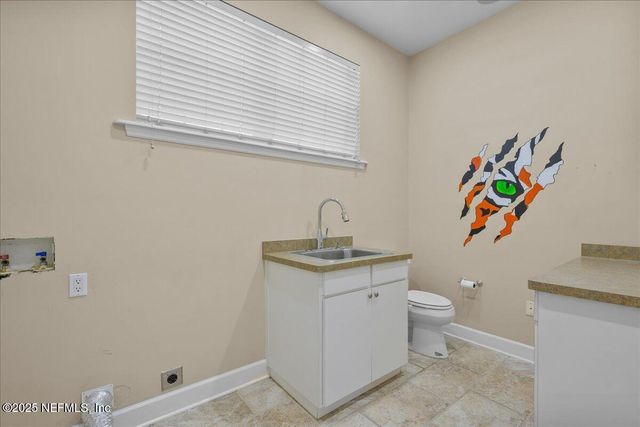 1068 S MARION Avenue, Lake City, FL 32025