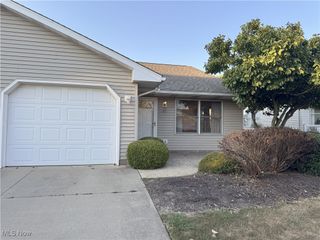 311 Holly Place, Barberton, OH 44203