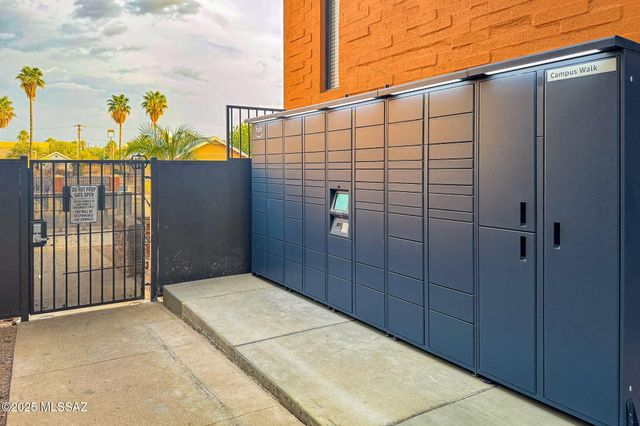 931 N Euclid Ave Unit 141, Tucson, AZ 85719