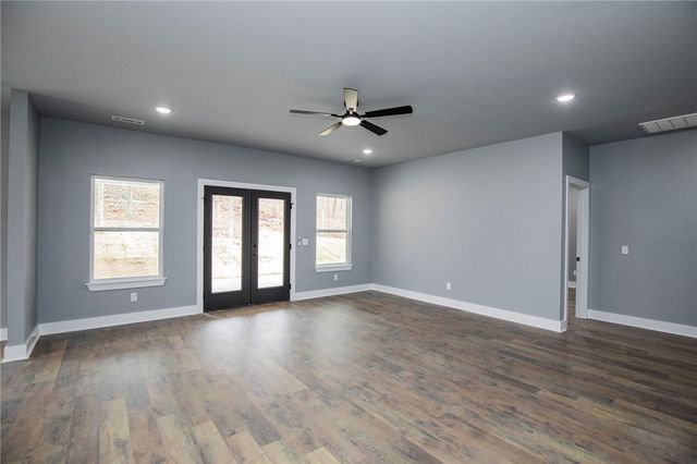 47 Overton Drive, Bella Vista, AR 72714