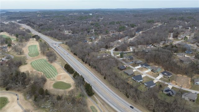 47 Overton Drive, Bella Vista, AR 72714