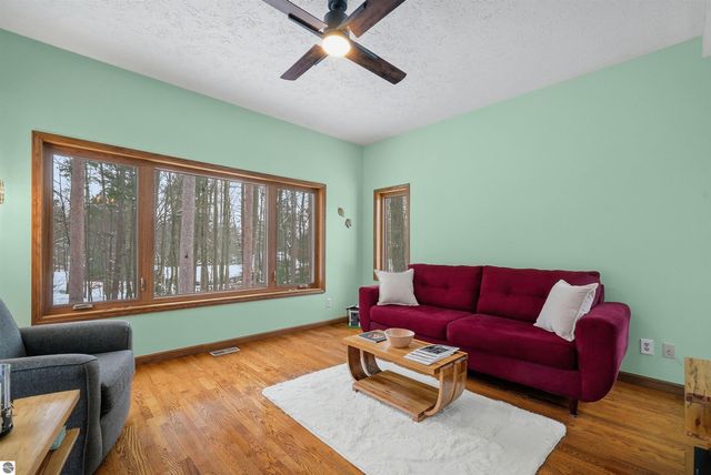 4281 Baywood Drive, Traverse City, MI 49686