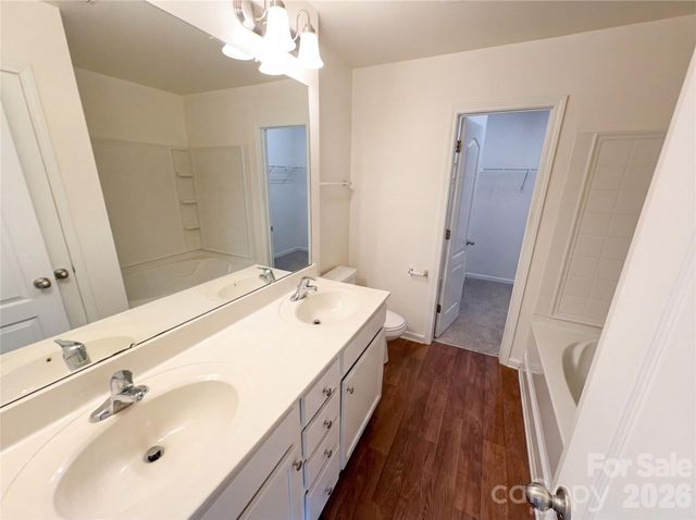 1142 Doby Springs Drive, Charlotte, NC 28262