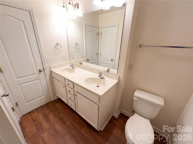 1142 Doby Springs Drive, Charlotte, NC 28262