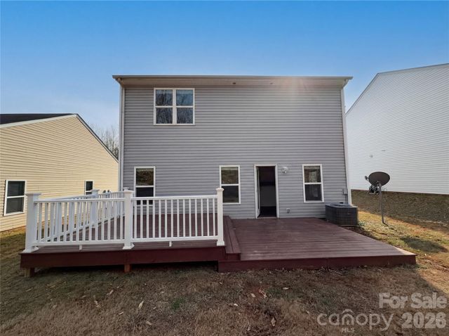 1142 Doby Springs Drive, Charlotte, NC 28262