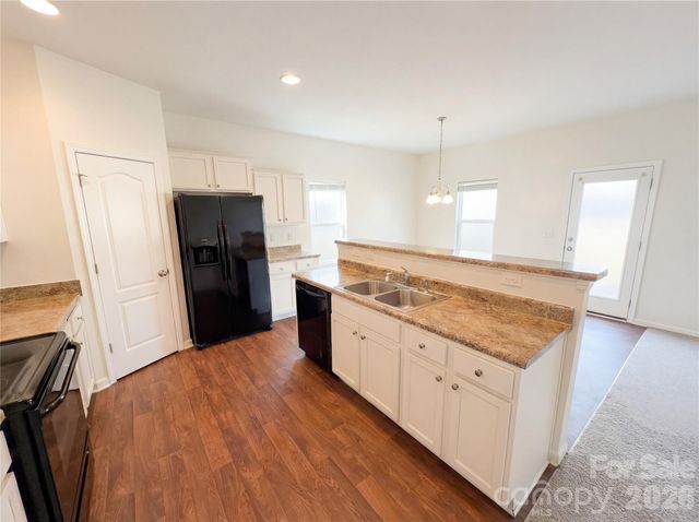 1142 Doby Springs Drive, Charlotte, NC 28262