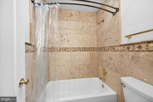 6612 COLCHESTER RD, Clifton, VA 20124