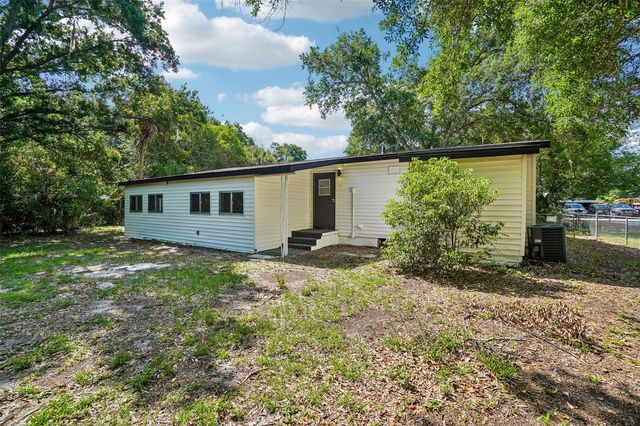 620 2ND STREET, Polk City, FL 33868