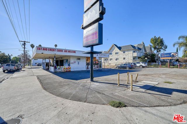 20304 Saticoy Street, Winnetka (los Angeles), CA 91306