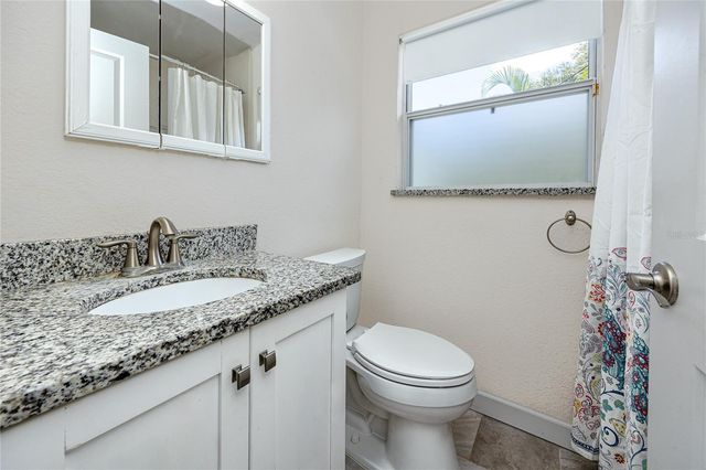 5111 28TH AVENUE N, St Petersburg, FL 33710