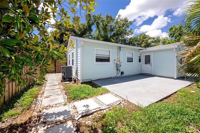 5111 28TH AVENUE N, St Petersburg, FL 33710