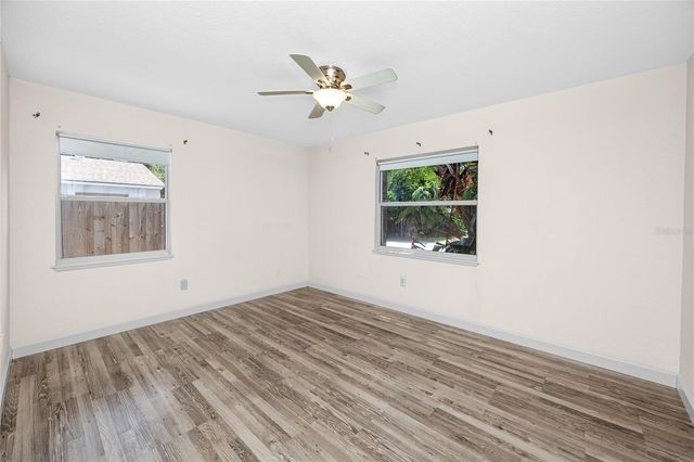5111 28TH AVENUE N, St Petersburg, FL 33710