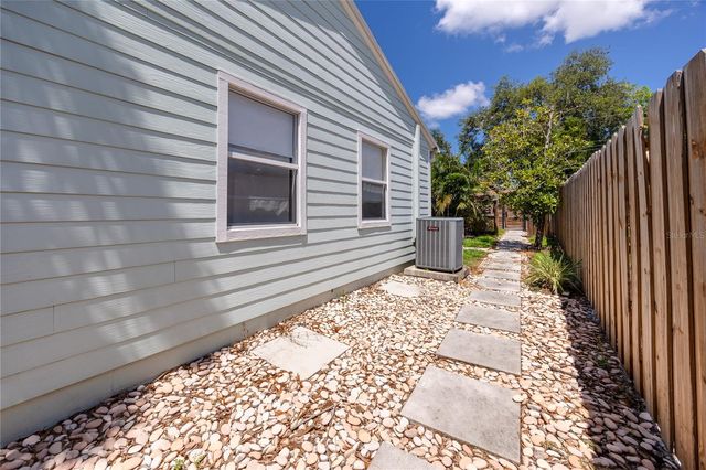 5111 28TH AVENUE N, St Petersburg, FL 33710