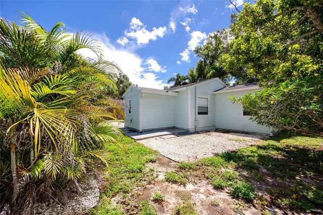 5111 28TH AVENUE N, St Petersburg, FL 33710