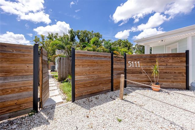5111 28TH AVENUE N, St Petersburg, FL 33710