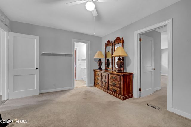 610 Ivey Circle, Wilmington, NC 28401