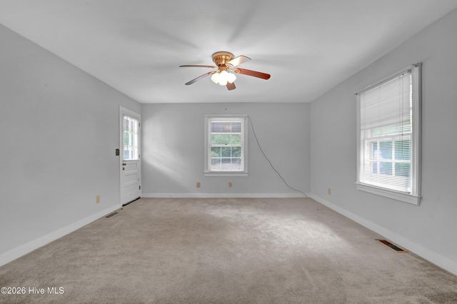610 Ivey Circle, Wilmington, NC 28401