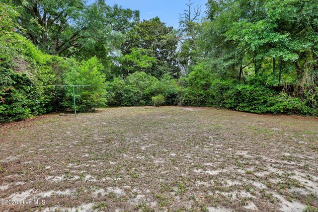 610 Ivey Circle, Wilmington, NC 28401