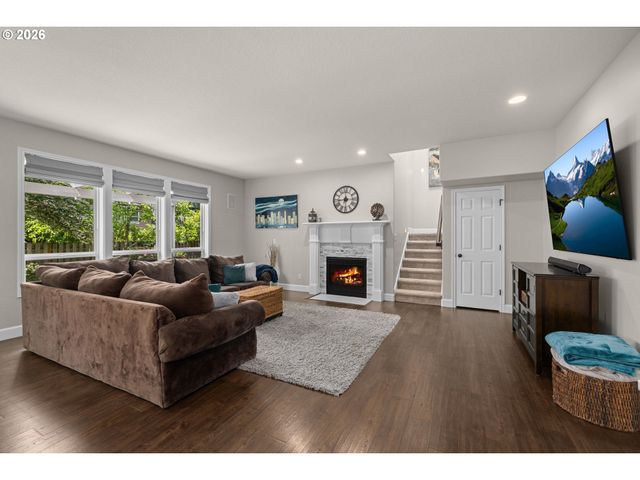17769 Nw GILBERT Ln, Portland, OR 97229