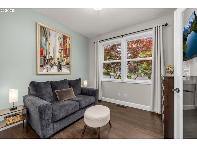 17769 Nw GILBERT Ln, Portland, OR 97229