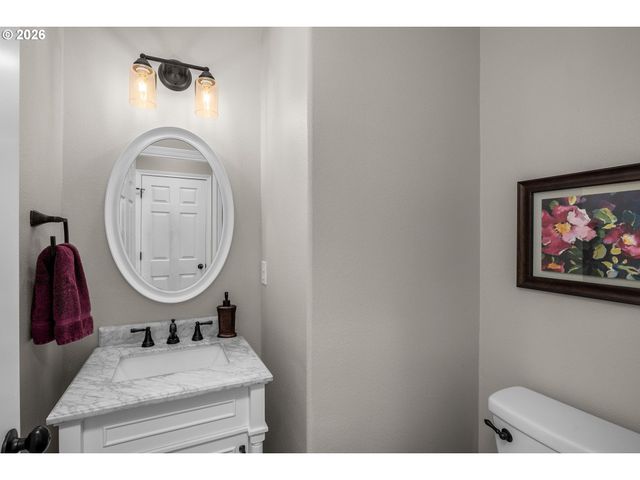 17769 Nw GILBERT Ln, Portland, OR 97229