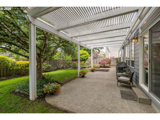 17769 Nw GILBERT Ln, Portland, OR 97229