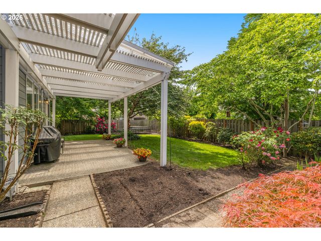 17769 Nw GILBERT Ln, Portland, OR 97229