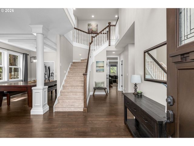 17769 Nw GILBERT Ln, Portland, OR 97229