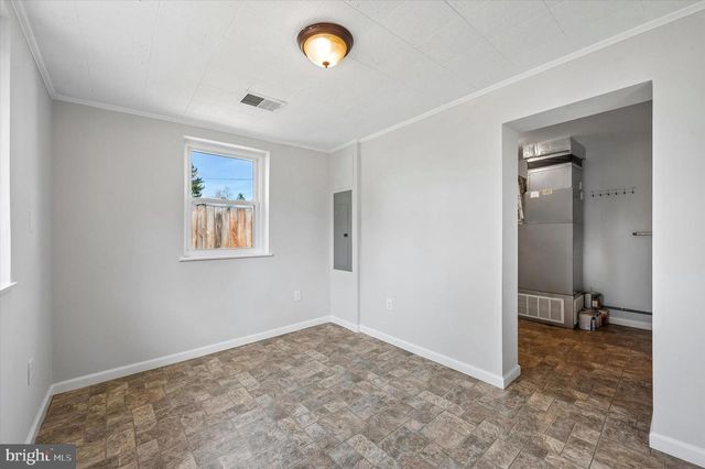 2154 SPROUL RD, Broomall, PA 19008