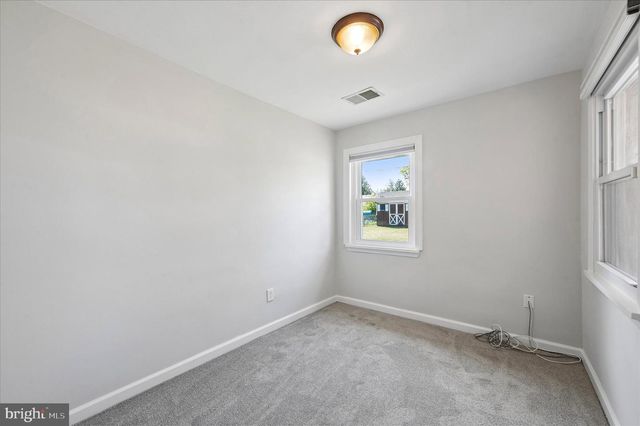 2154 SPROUL RD, Broomall, PA 19008