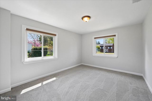 2154 SPROUL RD, Broomall, PA 19008