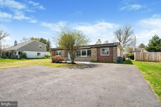 2154 SPROUL RD, Broomall, PA 19008