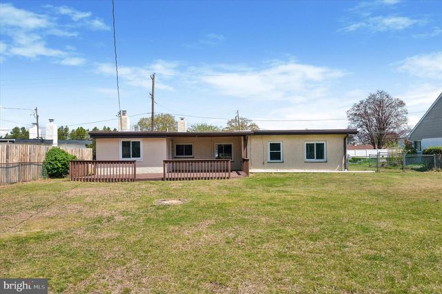 2154 SPROUL RD, Broomall, PA 19008