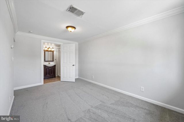 2154 SPROUL RD, Broomall, PA 19008