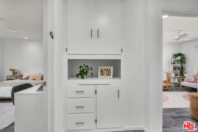 14238 Dickens Street 4, Sherman Oaks, CA 91423