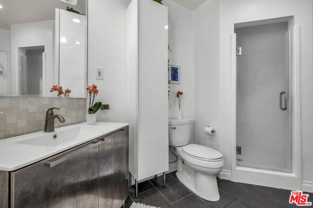 14238 Dickens Street 4, Sherman Oaks, CA 91423