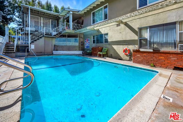 14238 Dickens Street 4, Sherman Oaks, CA 91423