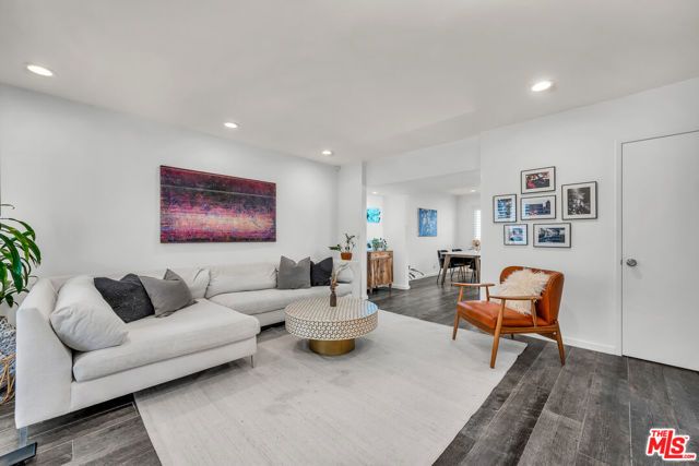 14238 Dickens Street 4, Sherman Oaks, CA 91423