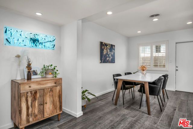 14238 Dickens Street 4, Sherman Oaks, CA 91423