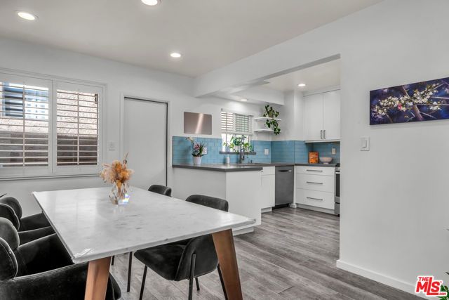 14238 Dickens Street 4, Sherman Oaks, CA 91423